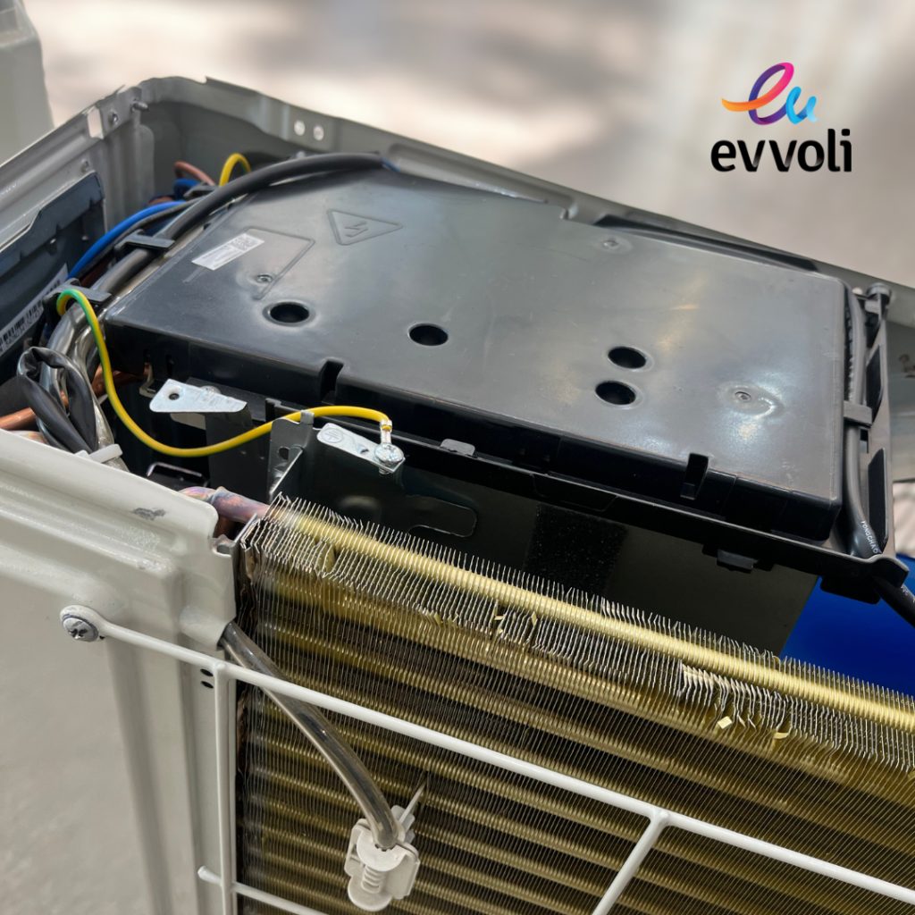 تفاوت کولر گازی ایوولی اینورتر و روتاری قیمت کولرگازی ۲۴۰۰۰۰ ایوولی